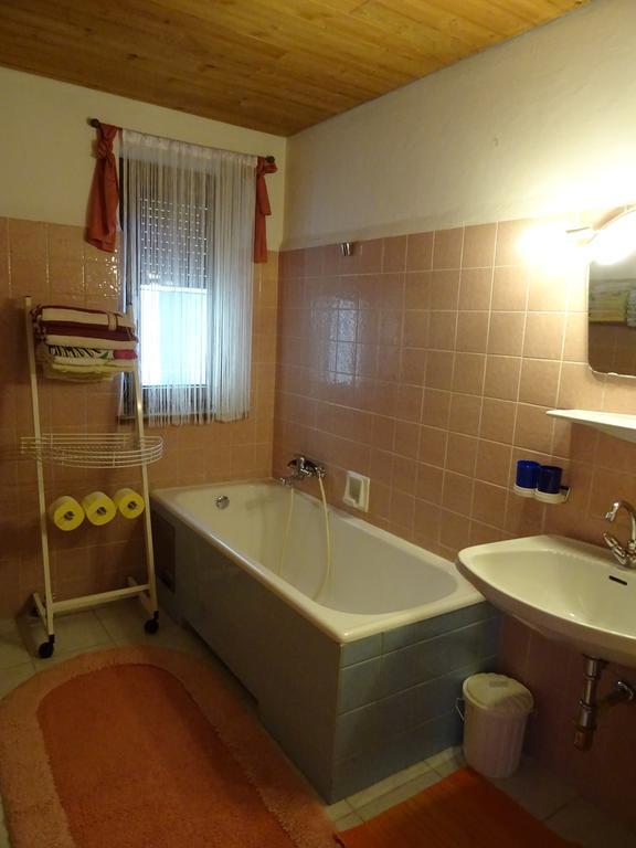 Ferienwohnung Traudl Singer Innsbruck Bilik gambar